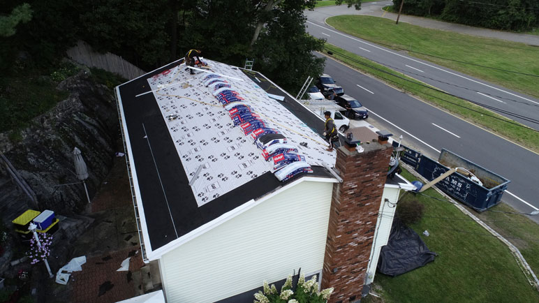 roof replacement contractors