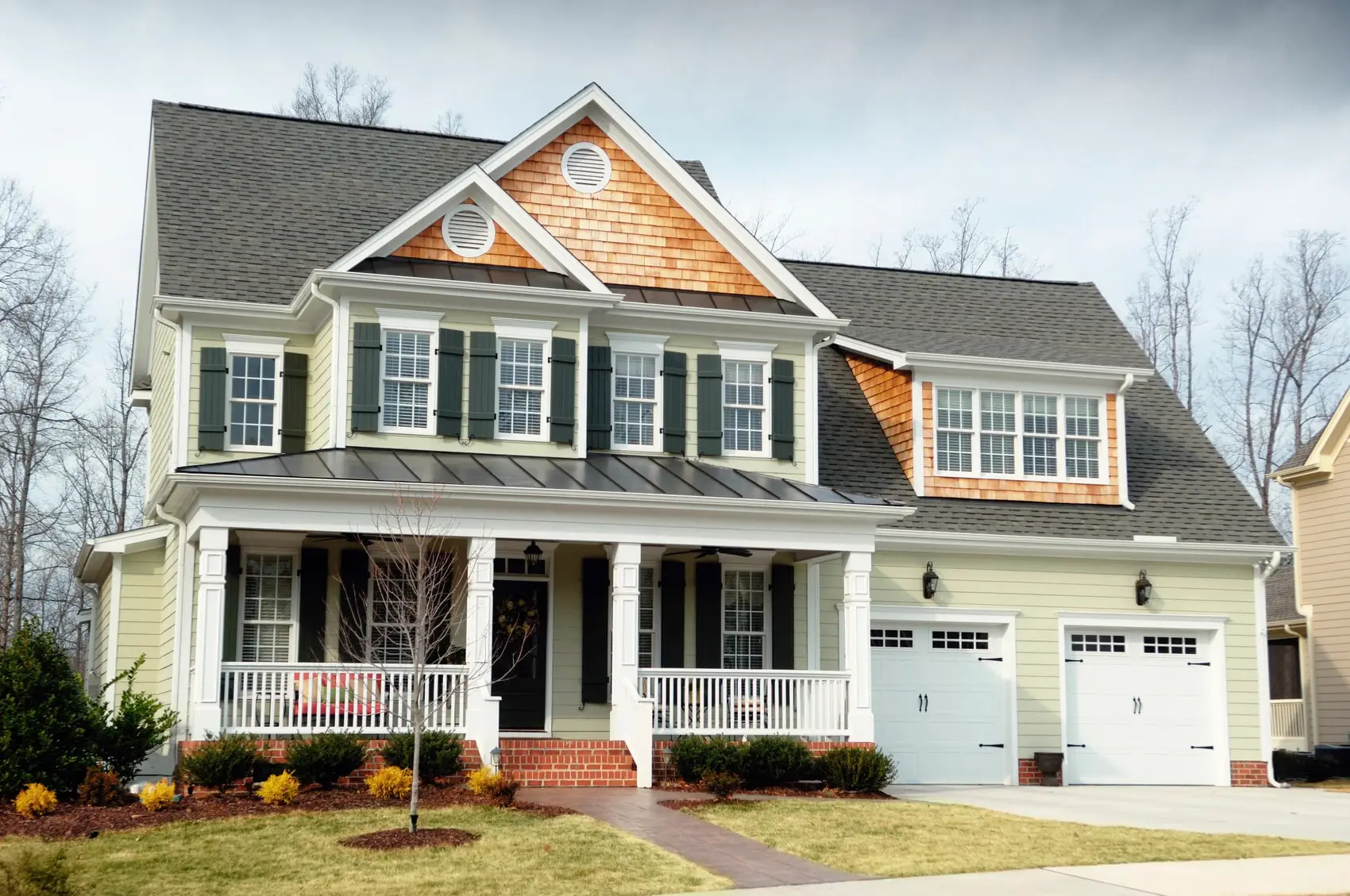 maintaining vinyl siding