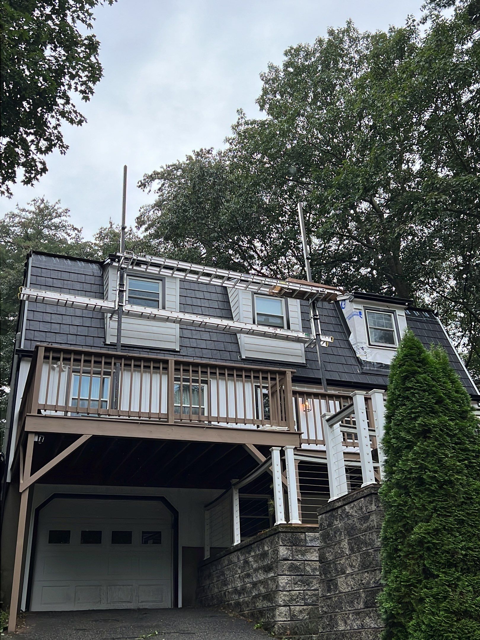 Roofing and Siding Contractors in Byfield, MA