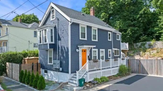 Vinyl Siding Installation in Beverly, MA