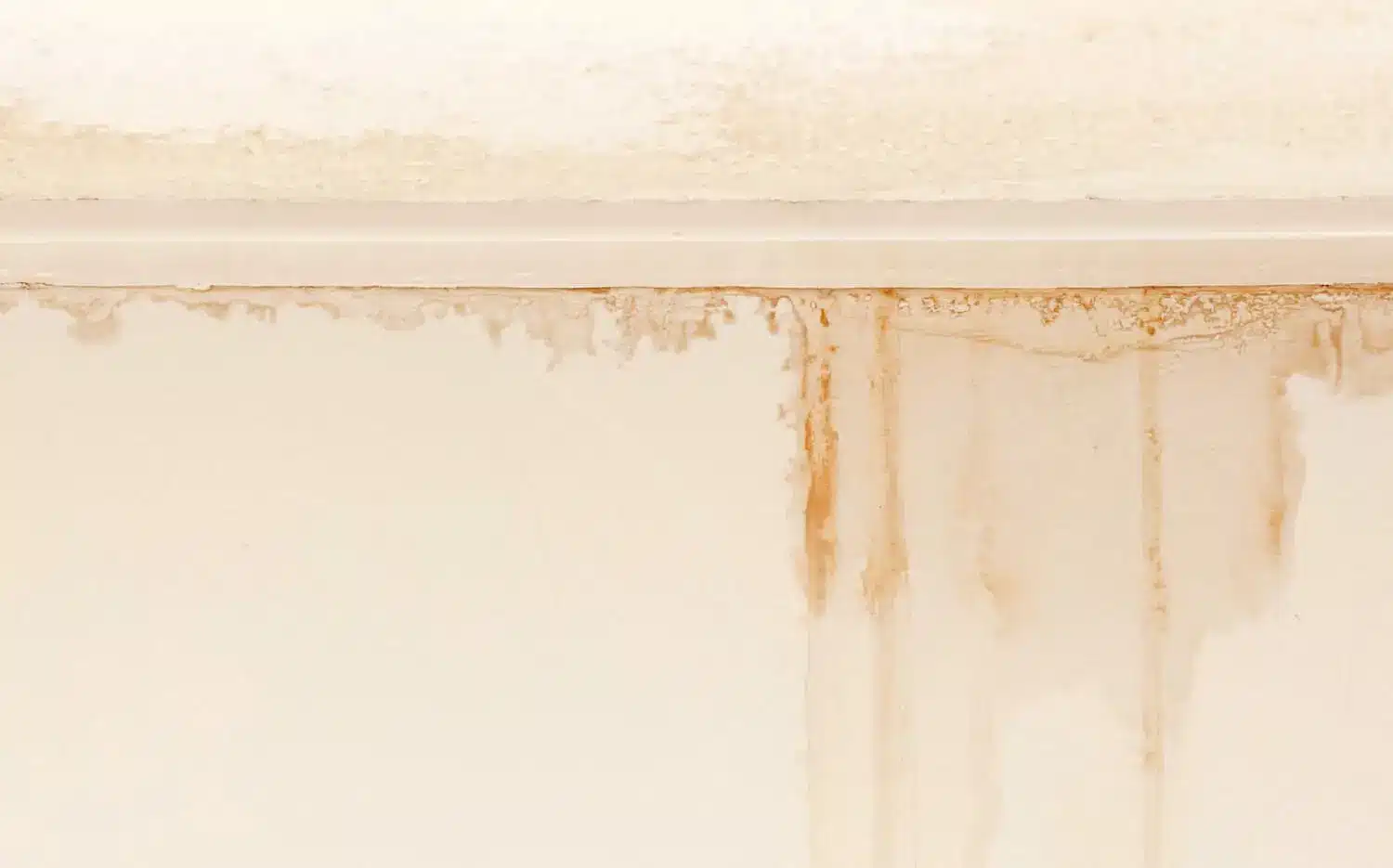 yellow ceiling stains