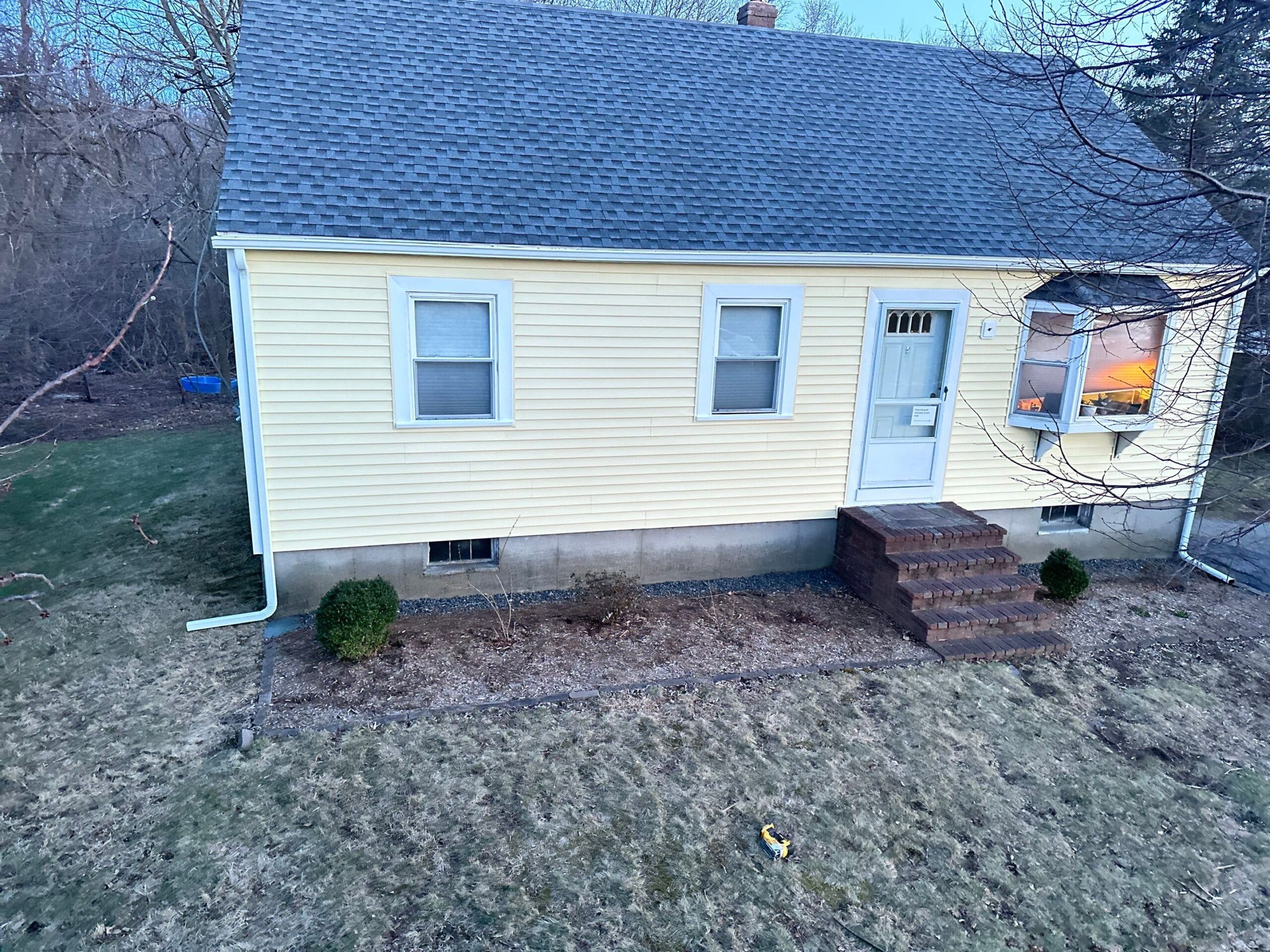 Joel Mireles - Football - Georgetown University Athletics, image size:2560x1920